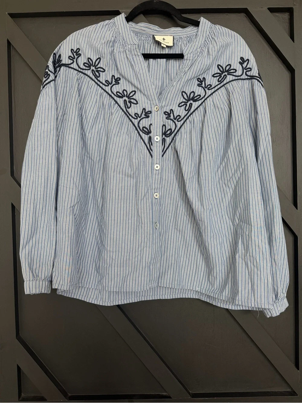 Tuckernuck Soutache Embroidered Jacques Blouse & Ava Shorts Set in Blue/White, M